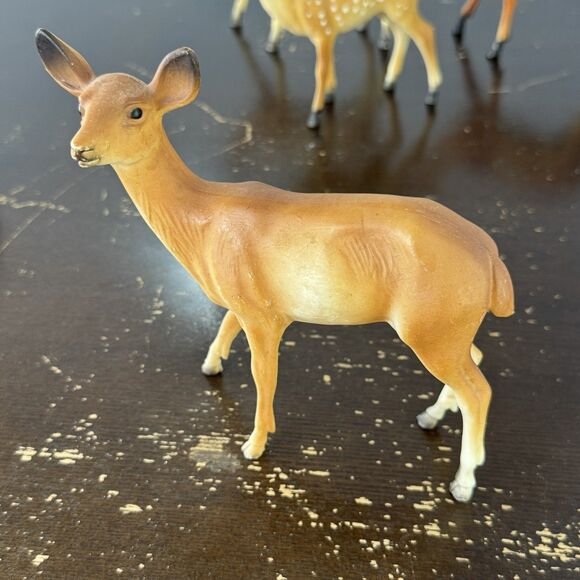 Vtg Celluloid Hard Plastic Deer Figurines Set of 4 Hong Kong 3 Doe 1 Fawn Bambi - Picture 4 of 12